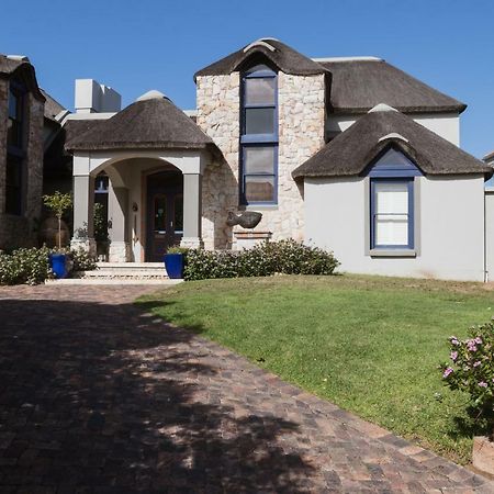 Ichtus Seafront B&B Sedgefield Esterno foto
